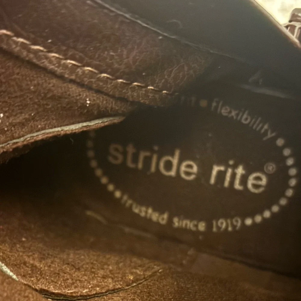 Stride Rite Brown Valerie Knee Length Leather-Like Boots Size 9